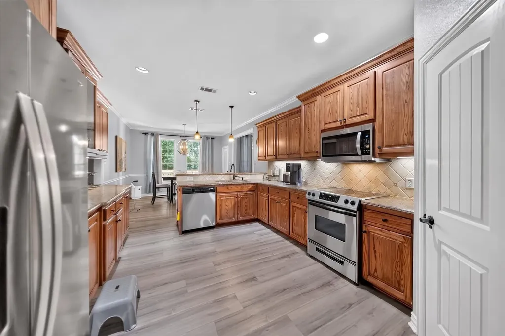 14317 Cedarwood Circle Tyler TX 75703