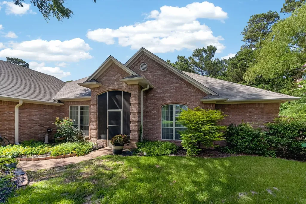 14317 Cedarwood Circle Tyler TX 75703