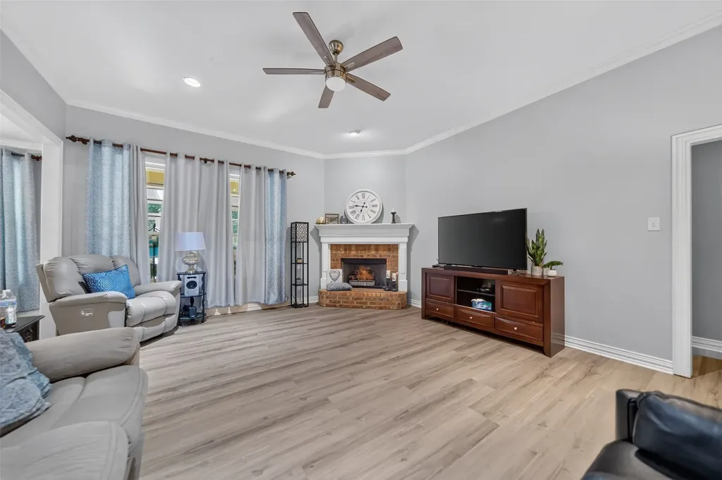 14317 Cedarwood Circle Tyler TX 75703