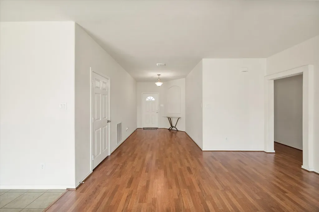 921 Winged Foot Corsicana TX 75110