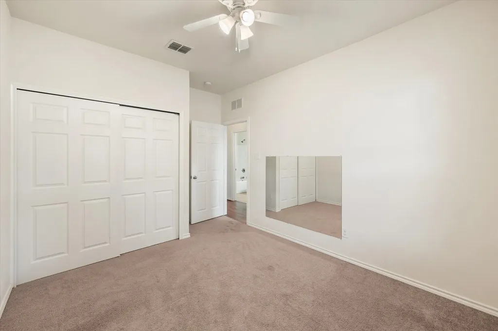 921 Winged Foot Corsicana TX 75110