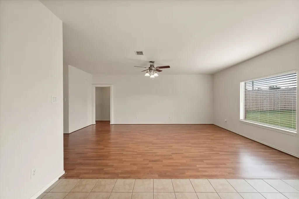 921 Winged Foot Corsicana TX 75110