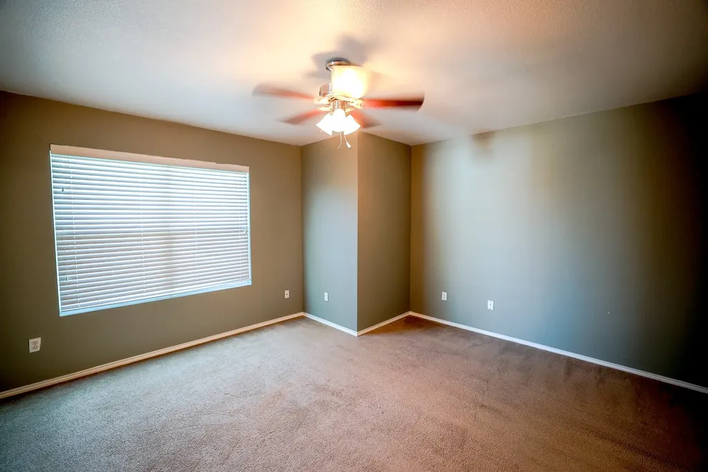 1645 Dream Catcher Way Krum TX 76249
