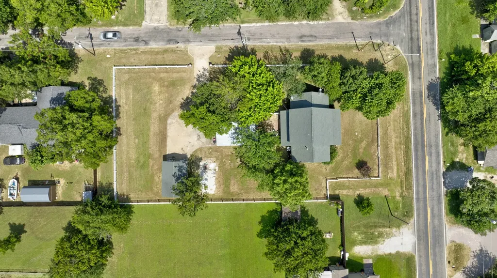 503 Sherman Street Tioga TX 76271