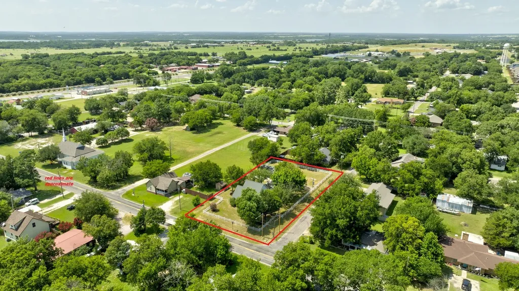 503 Sherman Street Tioga TX 76271