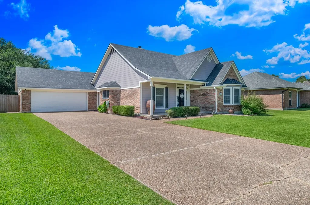 5506 Lake Side Drive Bossier City LA 71111