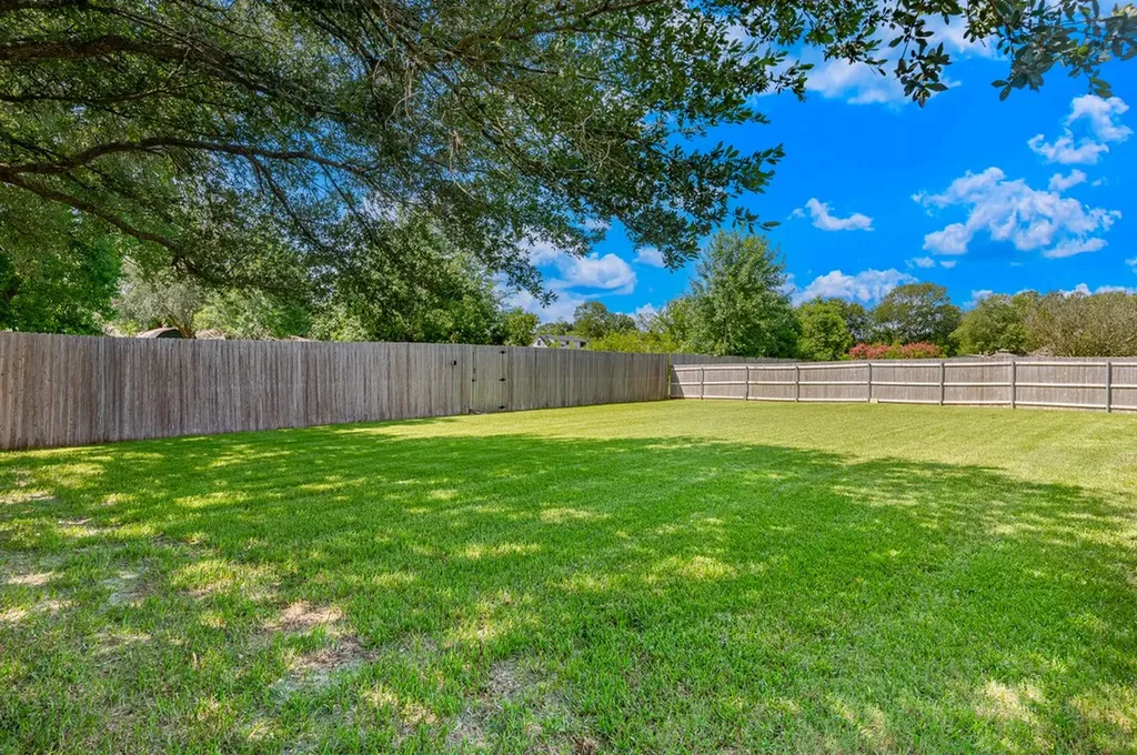 5506 Lake Side Drive Bossier City LA 71111