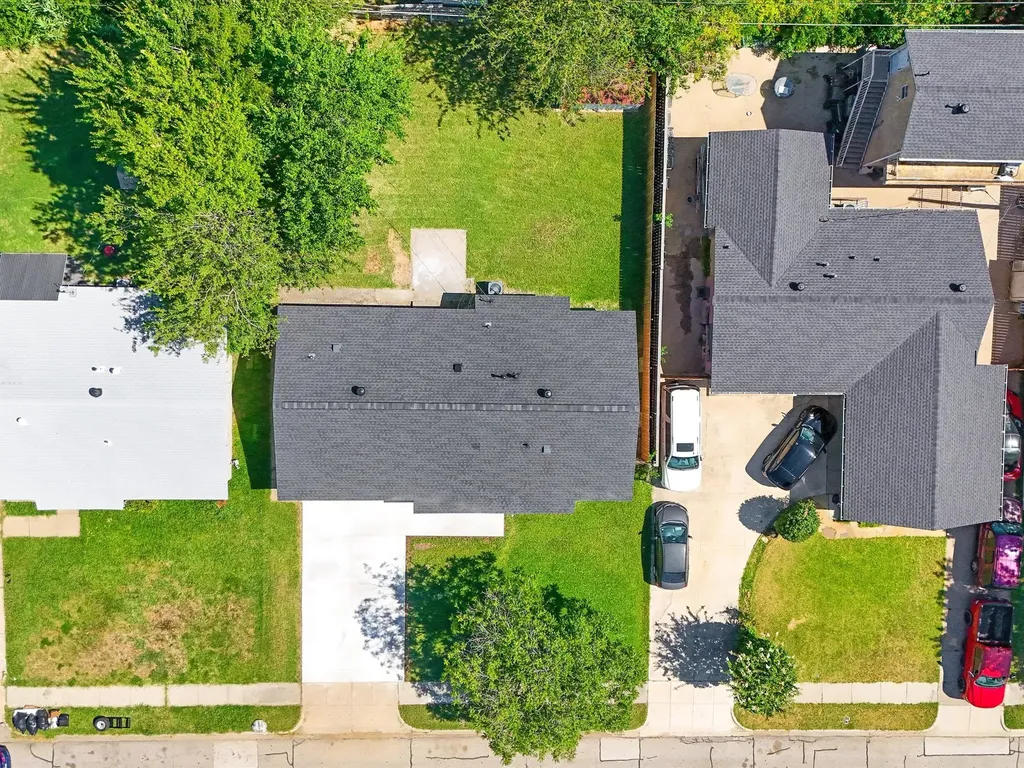 1213 Fairmont Street Irving TX 75062