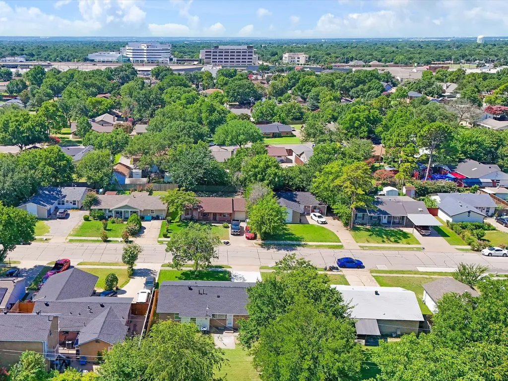 1213 Fairmont Street Irving TX 75062