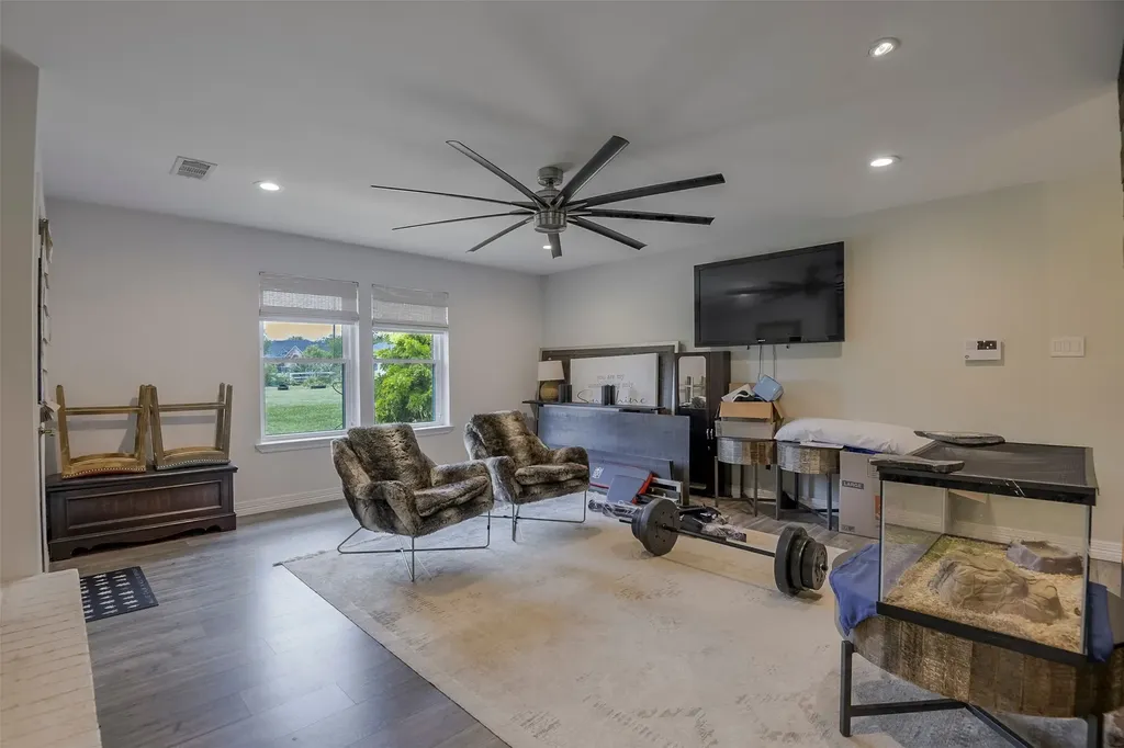 511 Farrar Road Waxahachie TX 75165