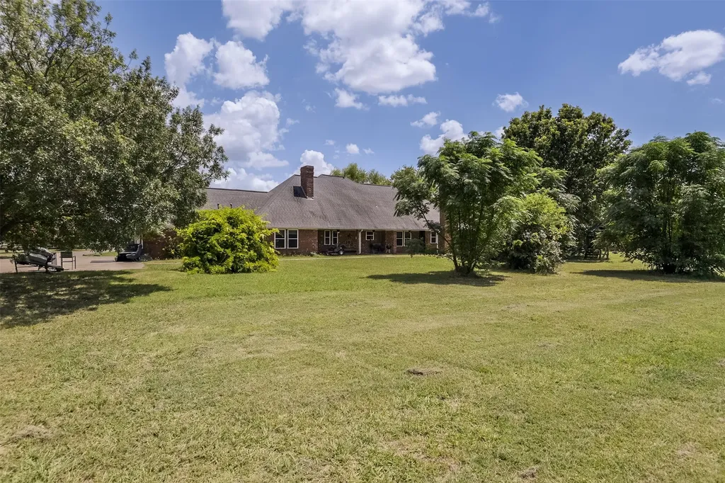 511 Farrar Road Waxahachie TX 75165