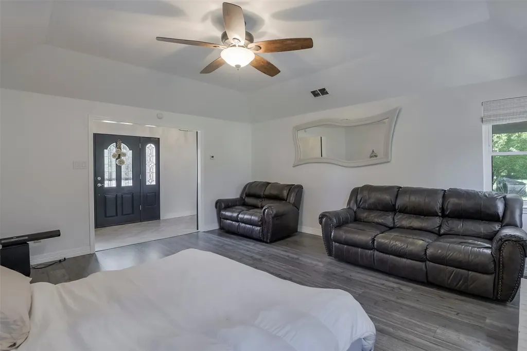 511 Farrar Road Waxahachie TX 75165