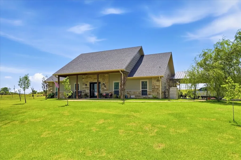 12800 County Road 1311 Malakoff TX 75148