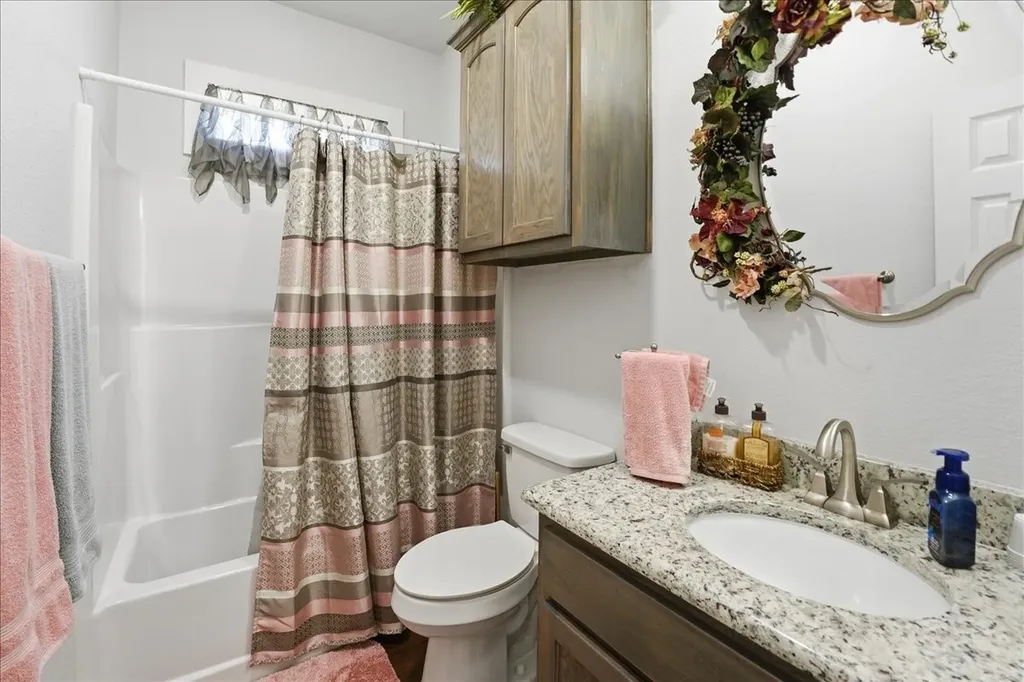 12800 County Road 1311 Malakoff TX 75148