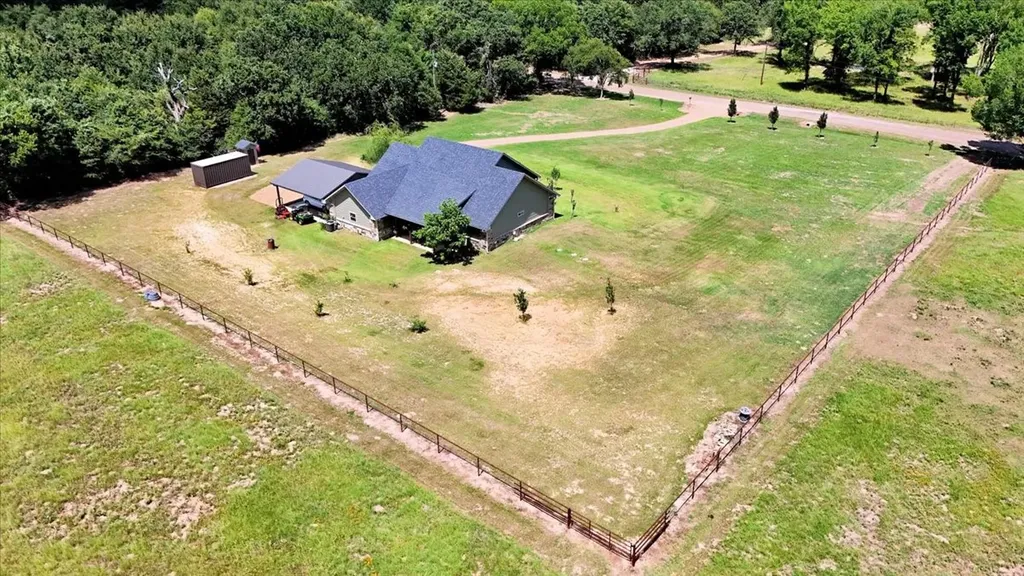 12800 County Road 1311 Malakoff TX 75148