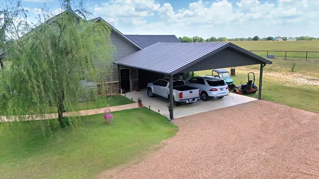 12800 County Road 1311 Malakoff TX 75148