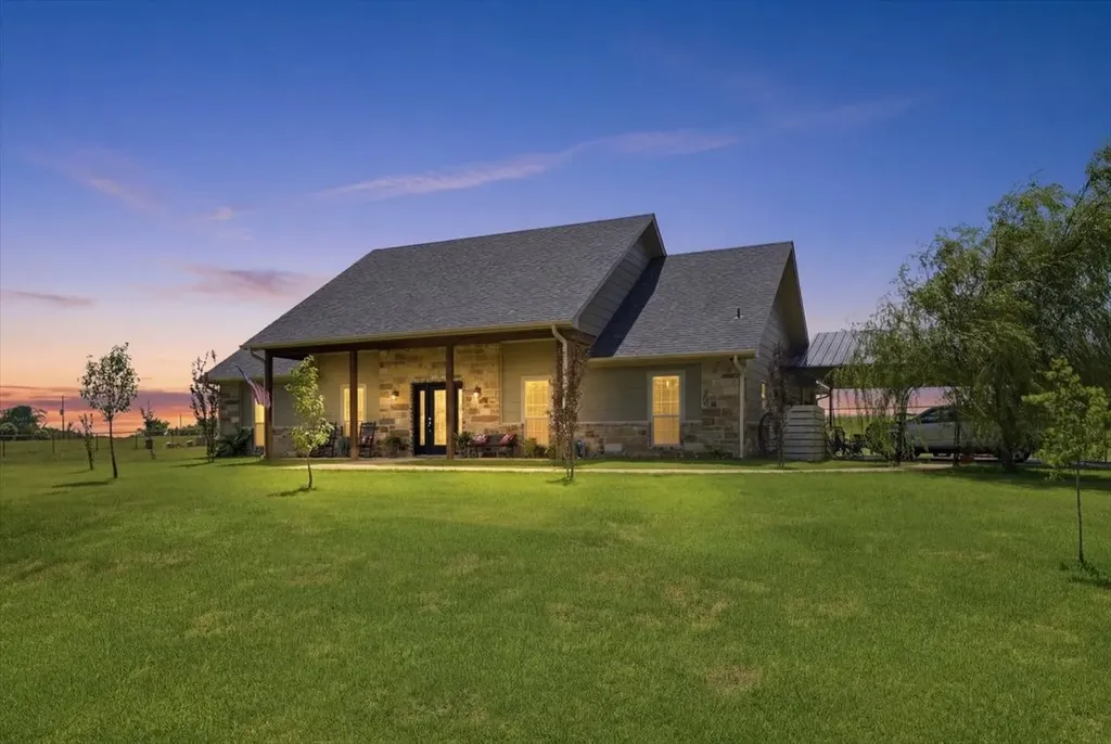 12800 County Road 1311 Malakoff TX 75148