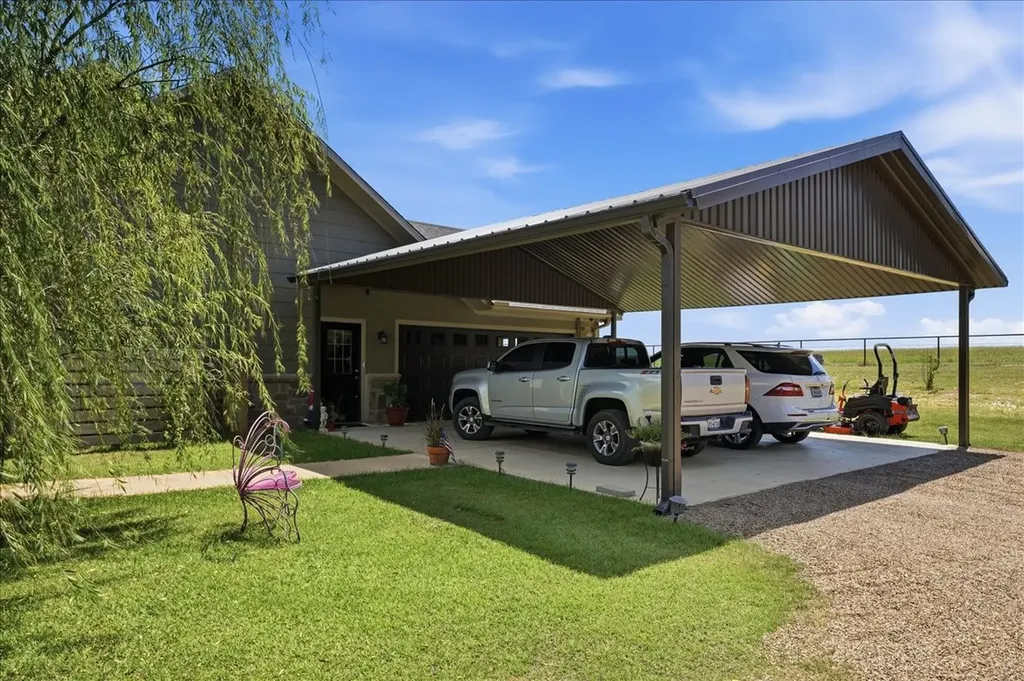 12800 County Road 1311 Malakoff TX 75148