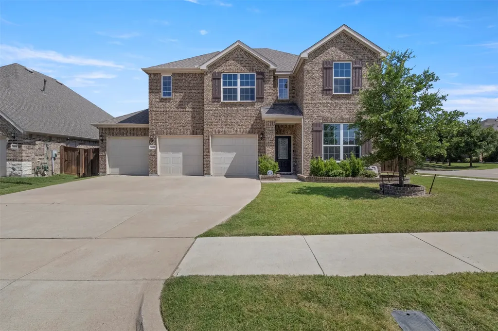 3207 Woodford Drive Mansfield TX 76084