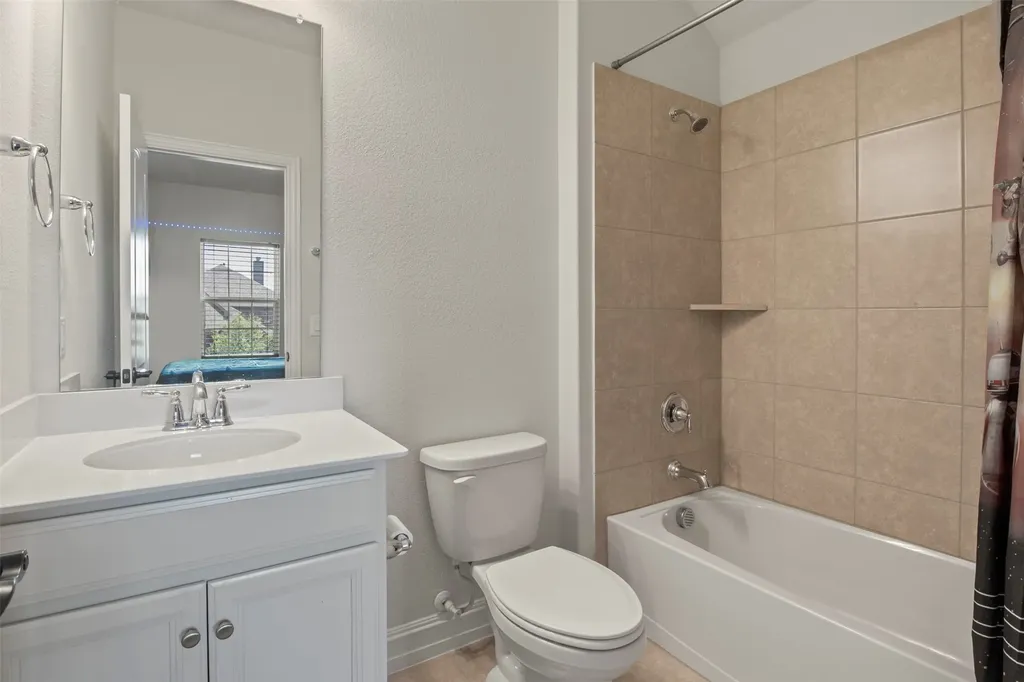 3207 Woodford Drive Mansfield TX 76084
