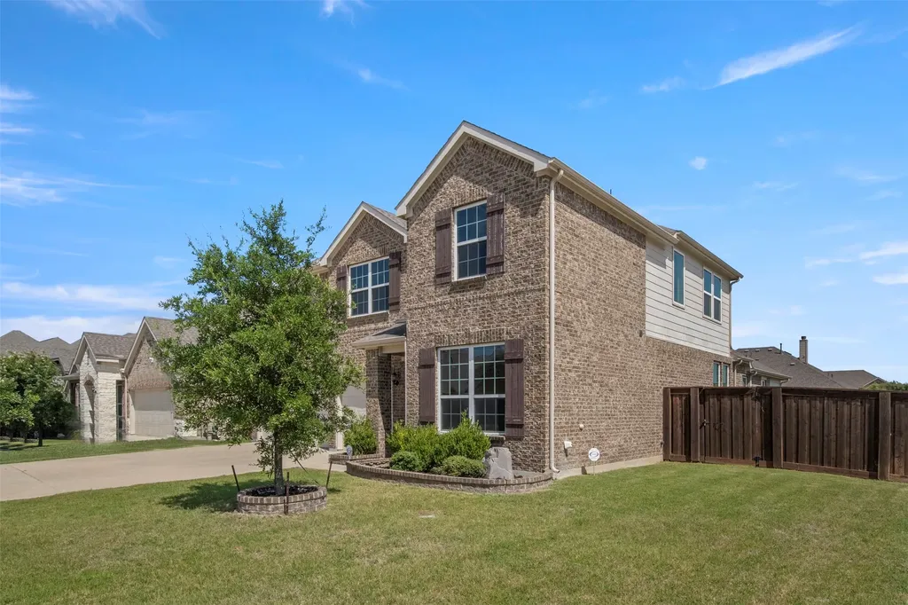 3207 Woodford Drive Mansfield TX 76084