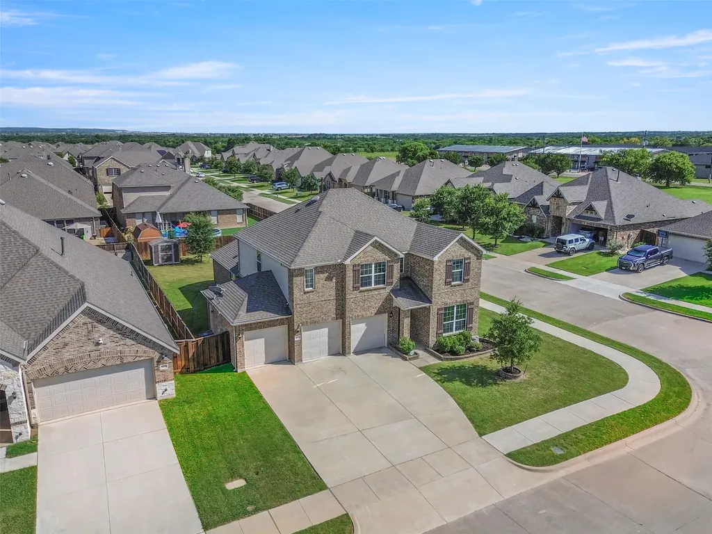 3207 Woodford Drive Mansfield TX 76084