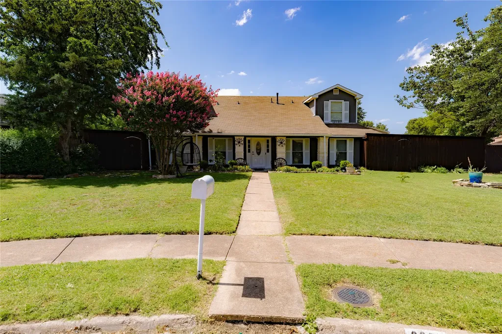 3301 Knights Haven Lane Garland TX 75044