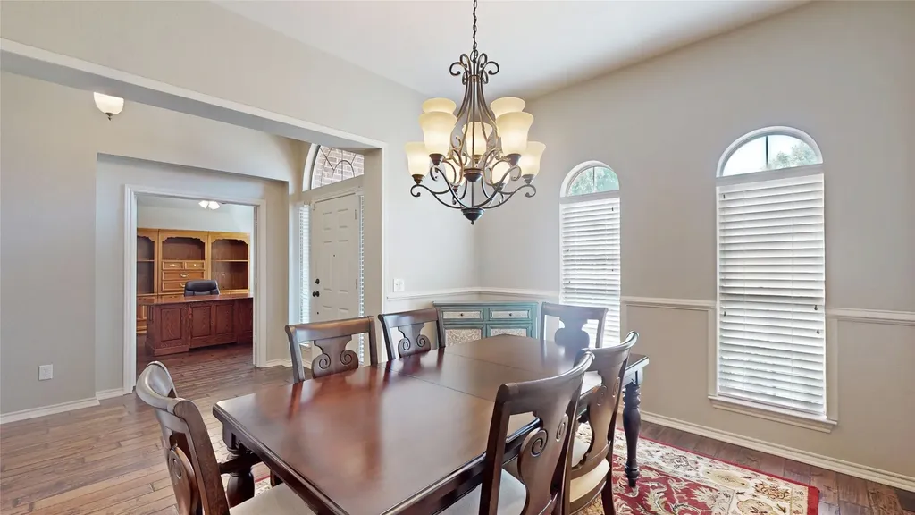 2608 White Owl Drive Mckinney TX 75072