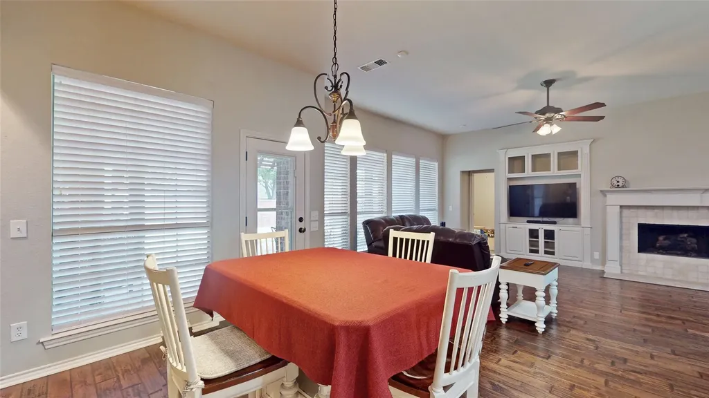 2608 White Owl Drive Mckinney TX 75072