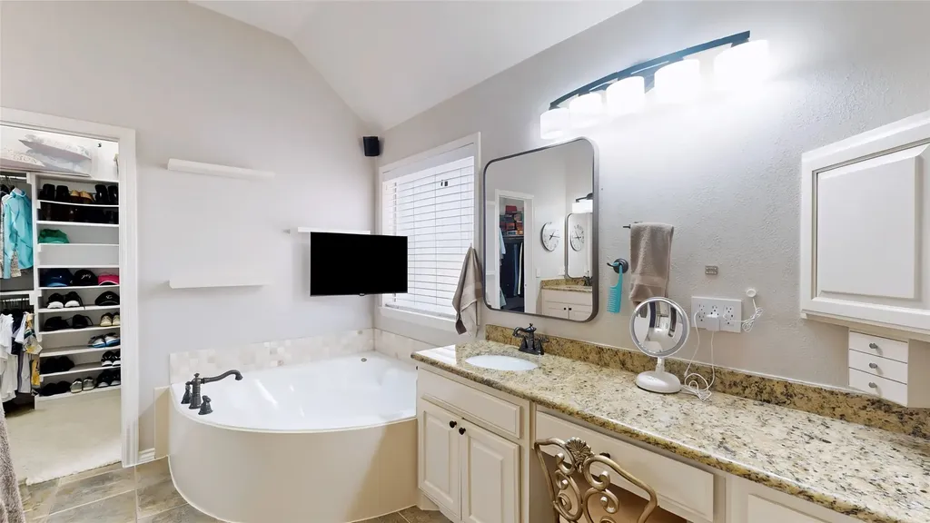 2608 White Owl Drive Mckinney TX 75072