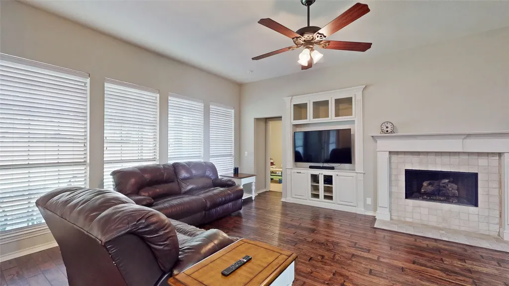 2608 White Owl Drive Mckinney TX 75072