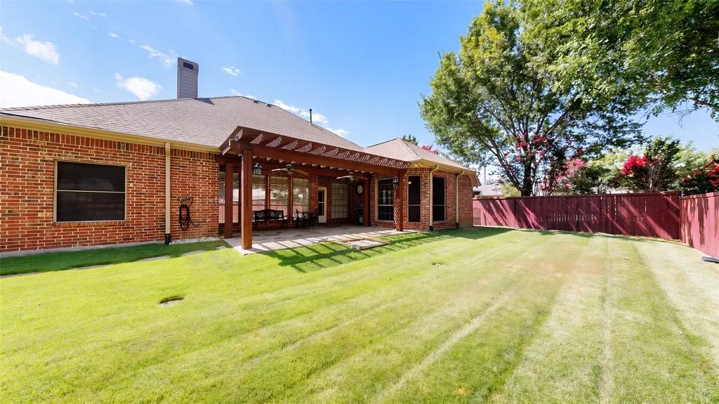 2608 White Owl Drive Mckinney TX 75072
