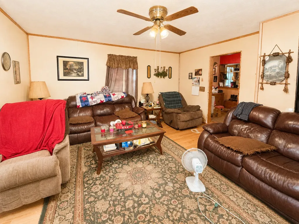 601 SW 2nd Street Kerens TX 75144