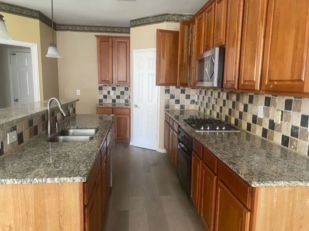 6579 Longhorn Trail Frisco TX 75034