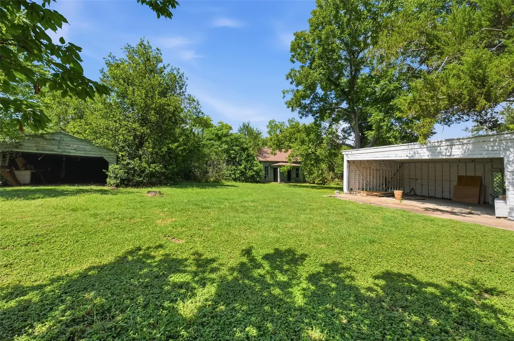 445 Agnes Avenue Marlin TX 76661