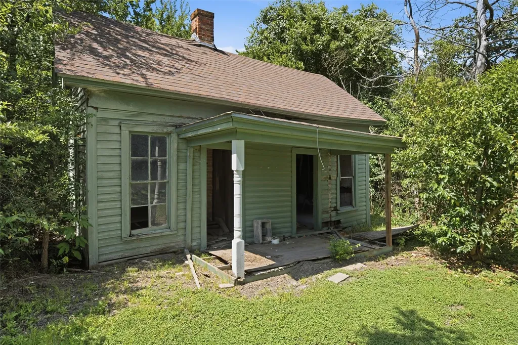 445 Agnes Avenue Marlin TX 76661