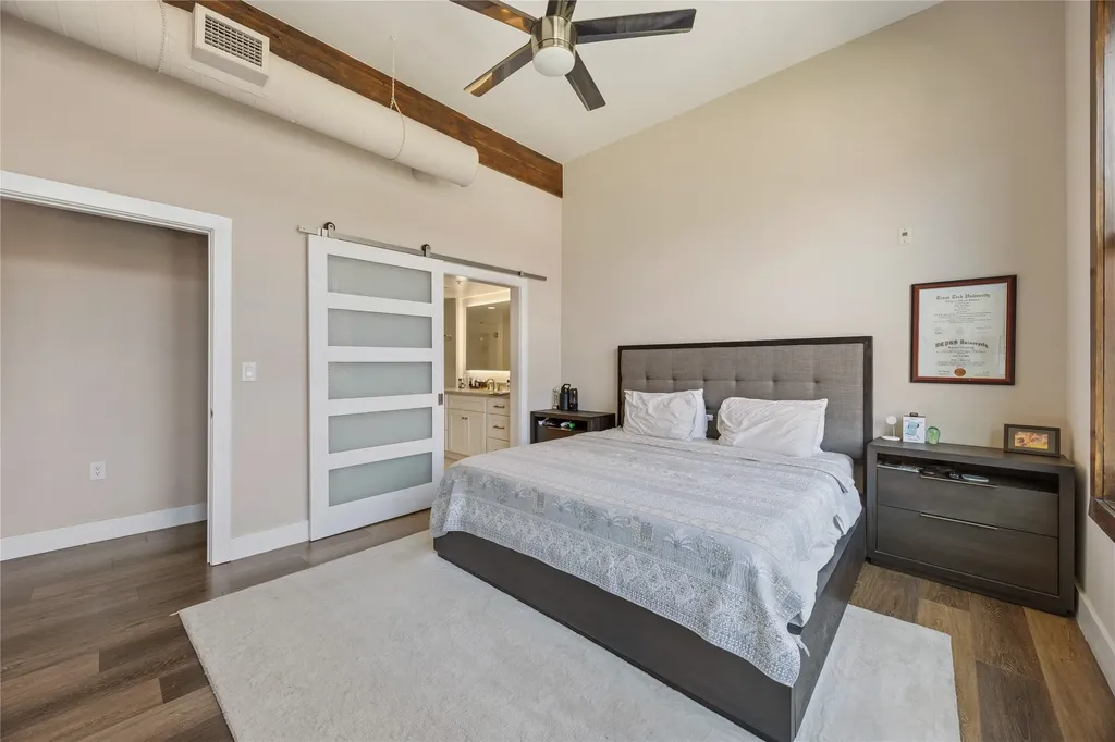 2502 Live Oak Street Dallas TX 75204