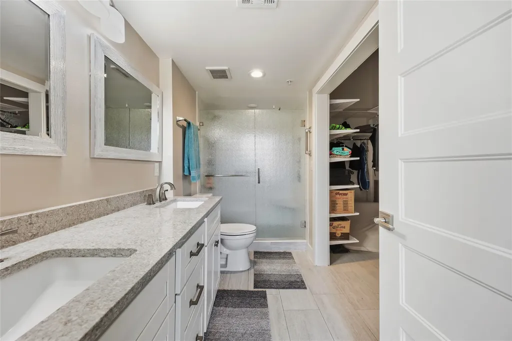2502 Live Oak Street Dallas TX 75204