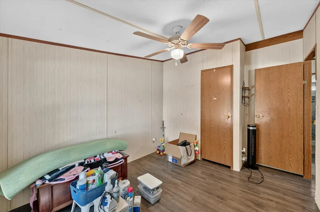 1103 Burnett Boulevard Alvarado TX 76009