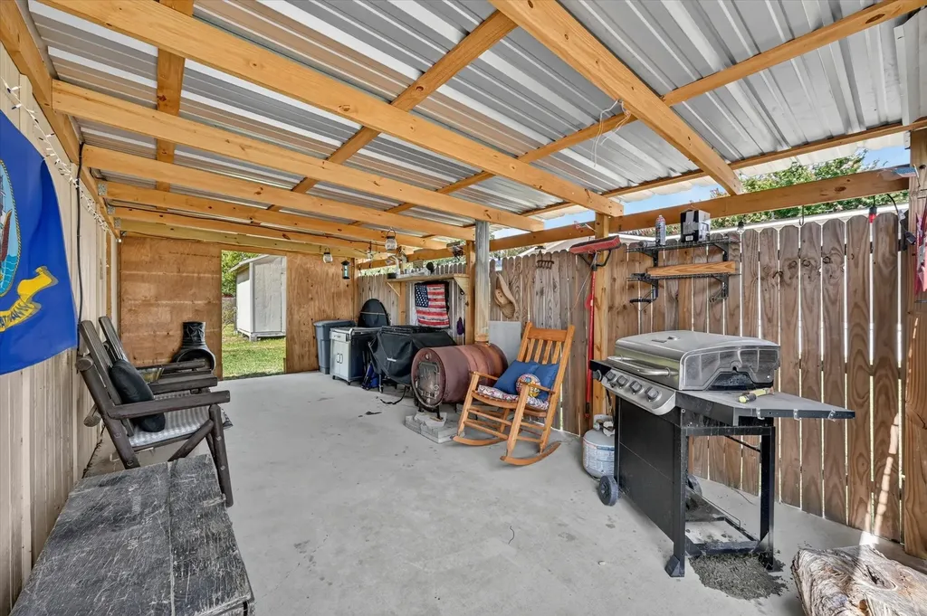 1103 Burnett Boulevard Alvarado TX 76009