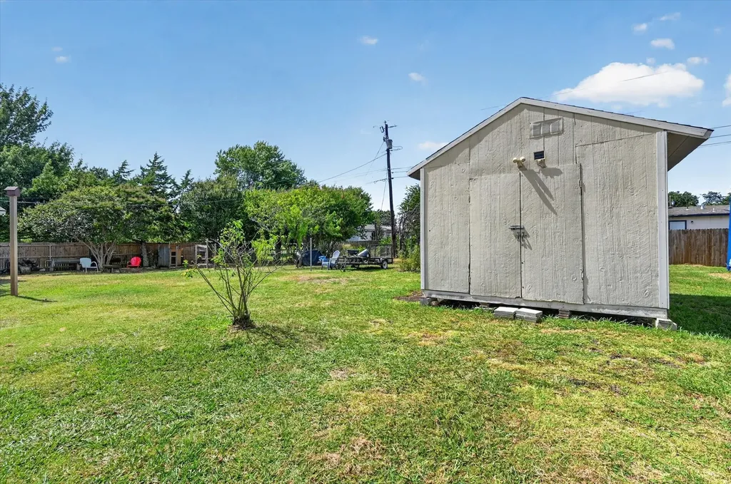 1103 Burnett Boulevard Alvarado TX 76009