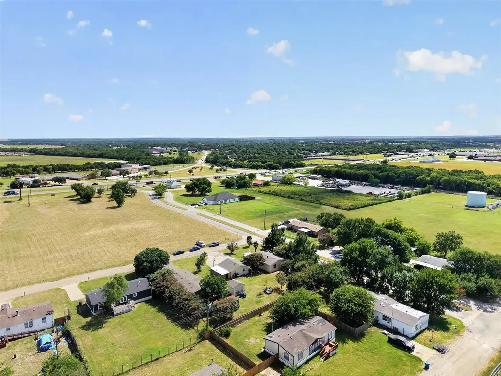 1103 Burnett Boulevard Alvarado TX 76009