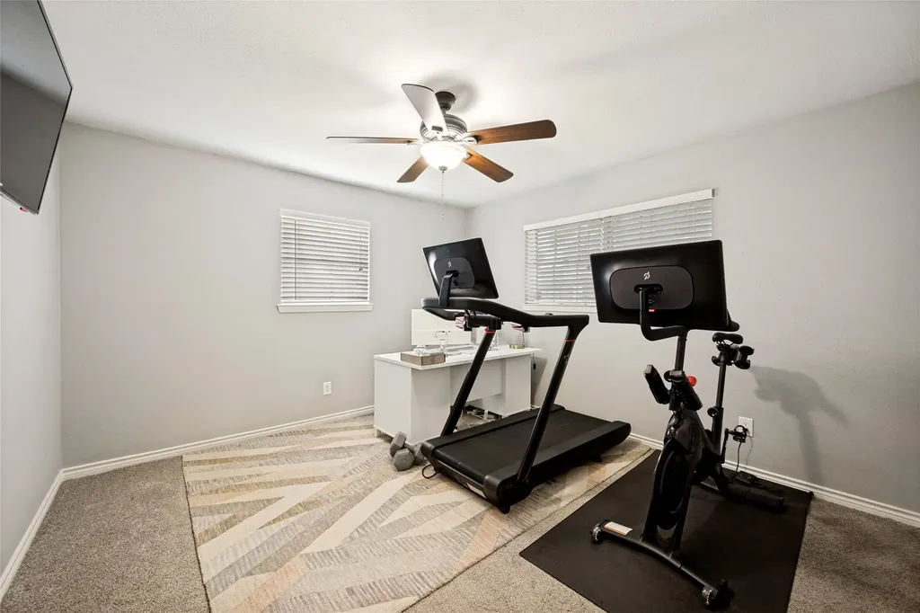 5024 Fall River Drive Fort Worth TX 76103