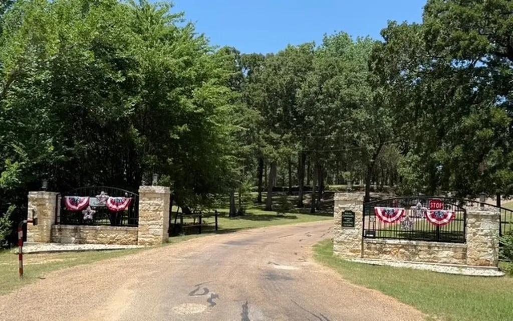 160 September Drive Streetman TX 75859