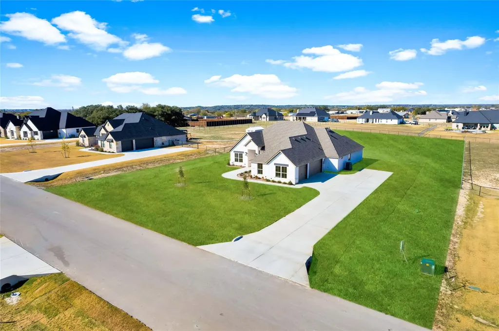 1061 Uplift Drive Weatherford TX 76087