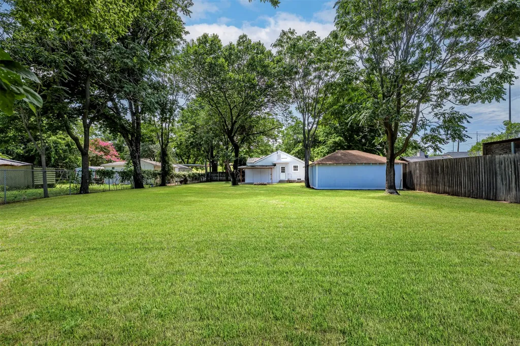 214 Churchill Road Fort Worth TX 76114