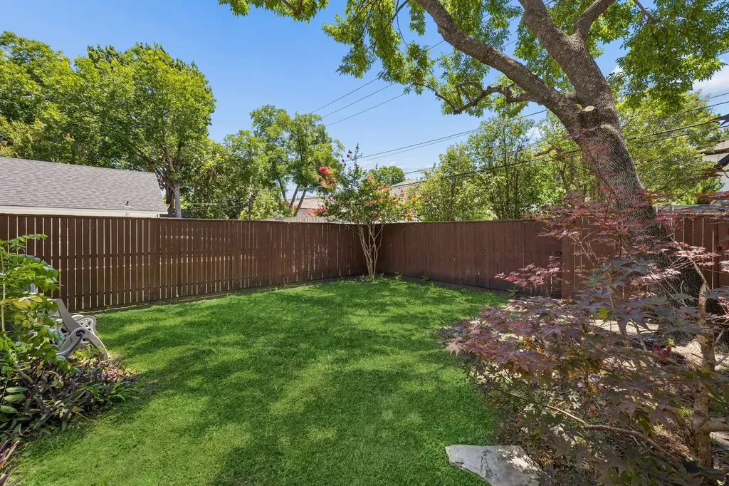 4429 Hyer Street University Park TX 75205