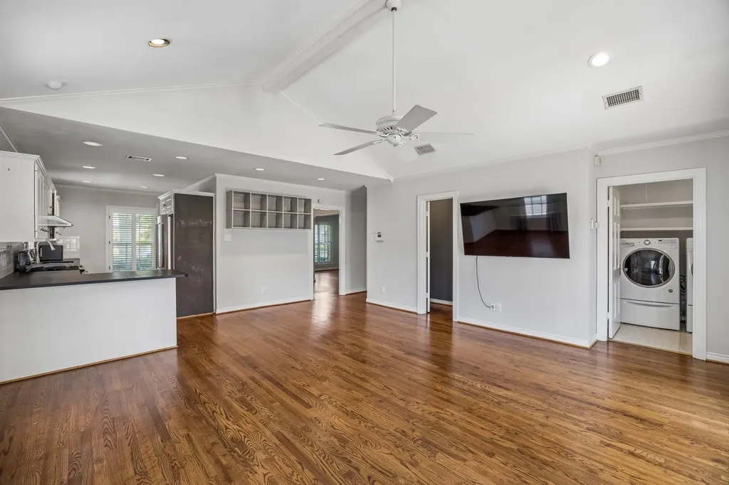4429 Hyer Street University Park TX 75205