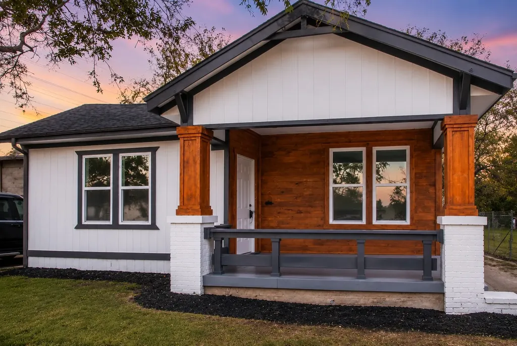 1407 Georgia Avenue Dallas TX 75216