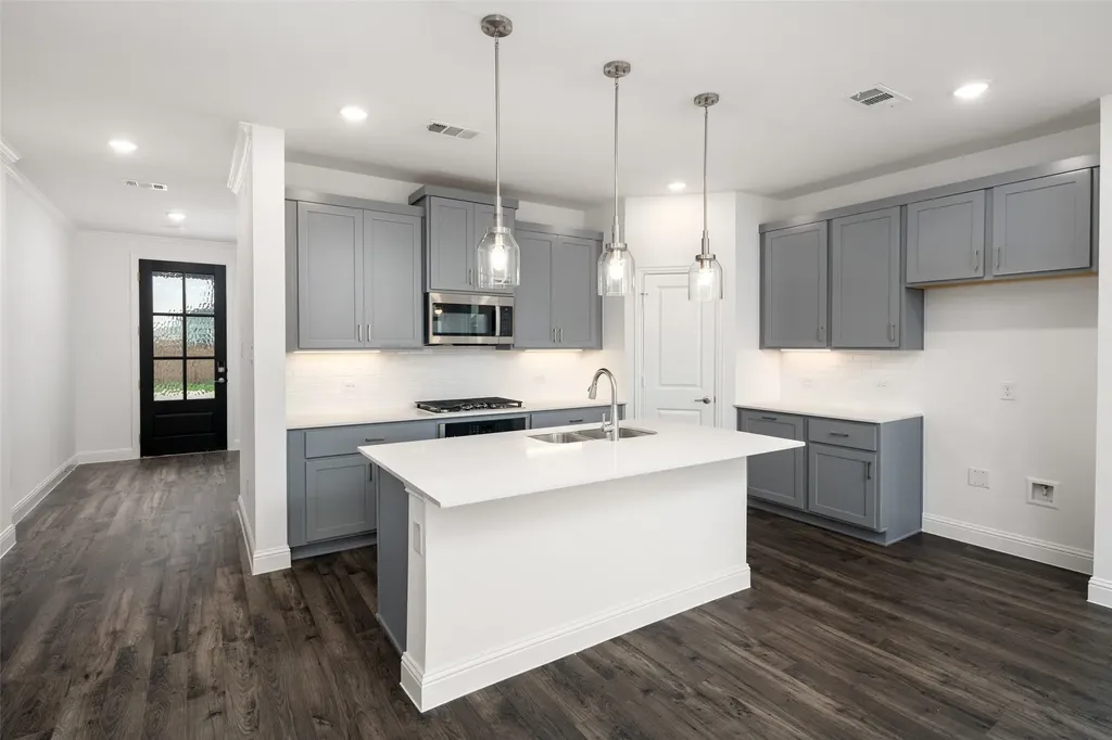 2136 Martins Pond Road Forney TX 75126